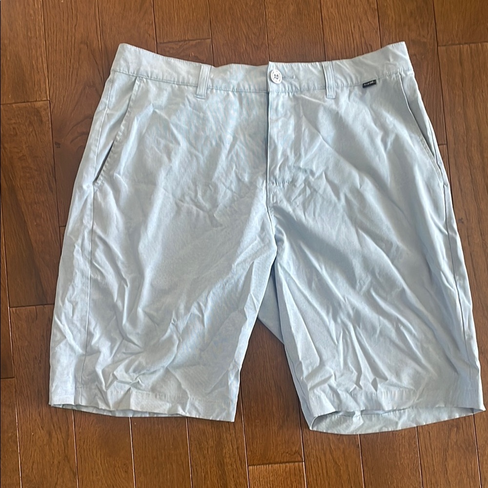 Travis Mathew Blue Flat Front Shorts Soft Fabric